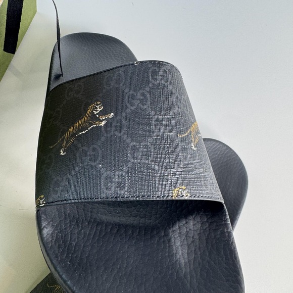 Gucci GG Supreme Tigers Slide Sandals Shoes Mens Size 12 Black Tiger Print Italy - Picture 4 of 15